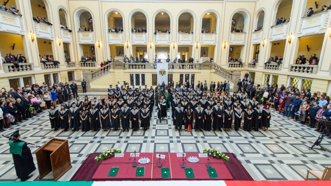 A tökéletes diplomasztós fénykép, Debreceni Egyetem diplomaosztó ünnepsége